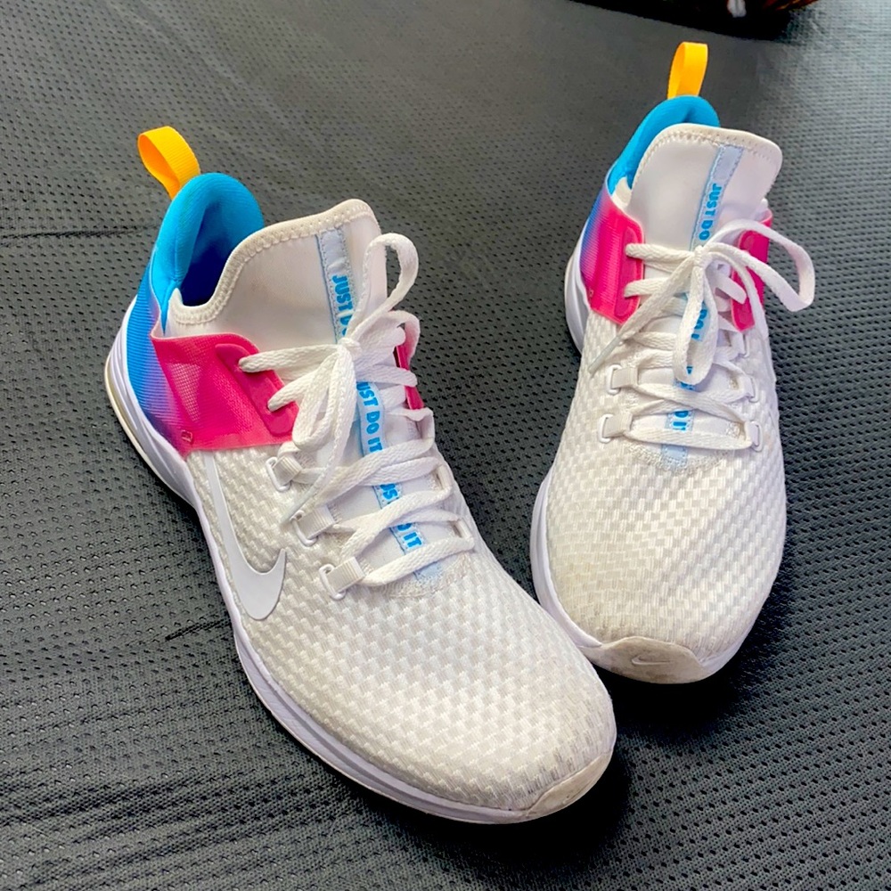 Women’s Nike air Bella TR